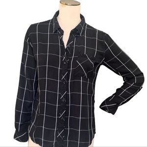 Rails black and white soft rayon flannel in Size XS